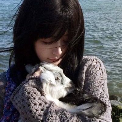 最近，我的妹妹有点怪